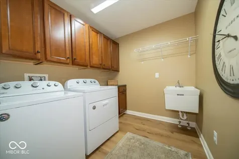 16291 Ambia Circle Westfield IN 46074