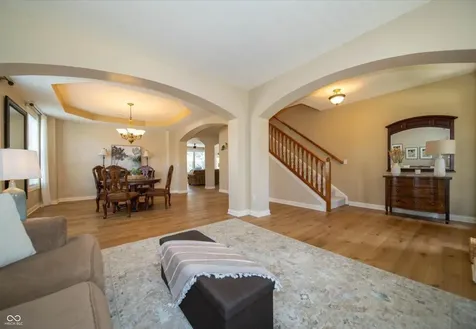 16291 Ambia Circle Westfield IN 46074
