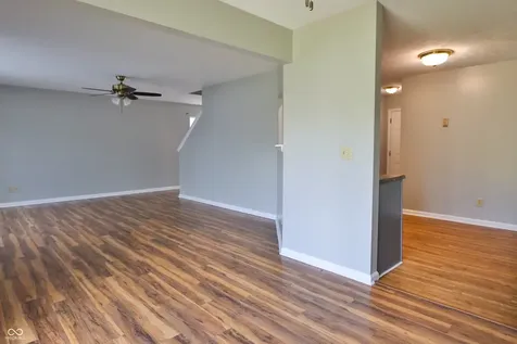 10752 Newgate Lane Indianapolis IN 46231