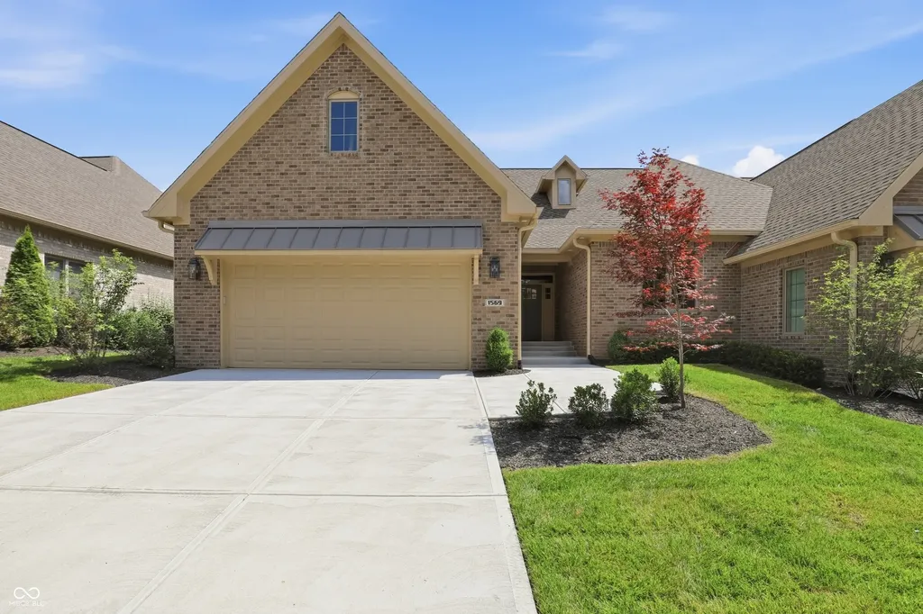 1569 Ashwood Court Greenwood IN 46143