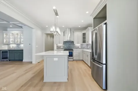 1569 Ashwood Court Greenwood IN 46143