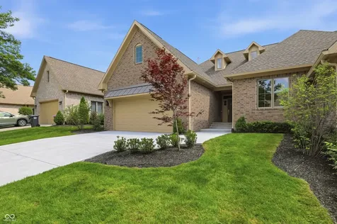 1569 Ashwood Court Greenwood IN 46143