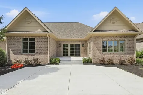 1569 Ashwood Court Greenwood IN 46143