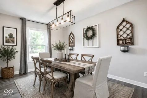 8470 Andorra Drive Fishers IN 46038