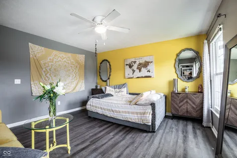 8470 Andorra Drive Fishers IN 46038