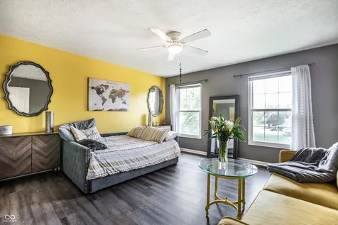 8470 Andorra Drive Fishers IN 46038