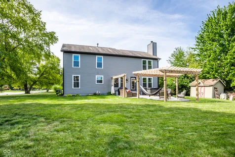 8470 Andorra Drive Fishers IN 46038