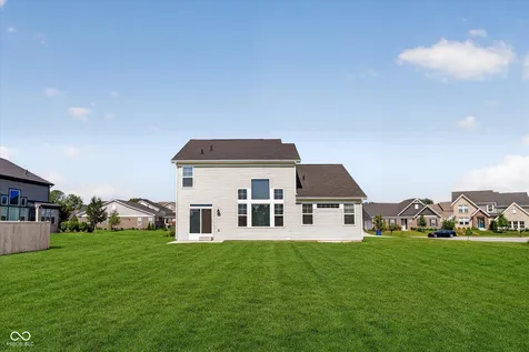 8339 Nathan Court Mccordsville IN 46055