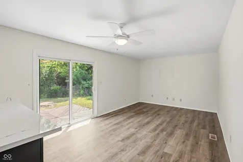 221 Fisher Court Indianapolis IN 46241