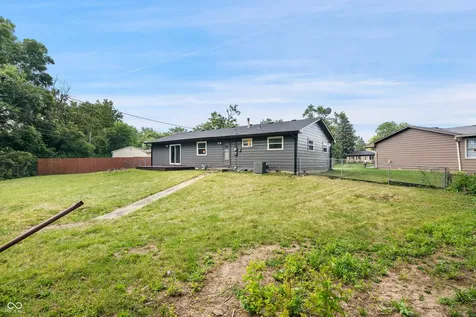 221 Fisher Court Indianapolis IN 46241