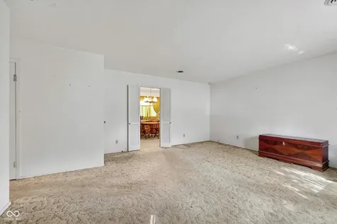 2436 Galaxy Lane Indianapolis IN 46229