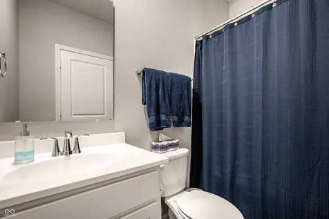 6061 Granby Drive Whitestown IN 46075