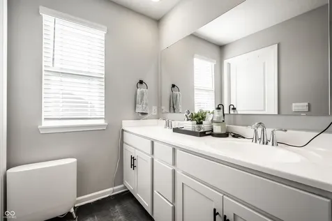 6061 Granby Drive Whitestown IN 46075