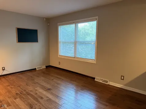 7056 Eagle Road Indianapolis IN 46278