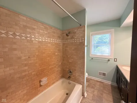 7056 Eagle Road Indianapolis IN 46278