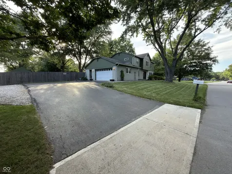7056 Eagle Road Indianapolis IN 46278