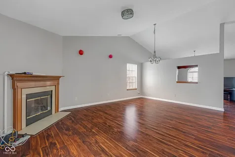 6318 Pickwick Court Zionsville IN 46077
