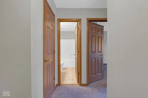 6318 Pickwick Court Zionsville IN 46077