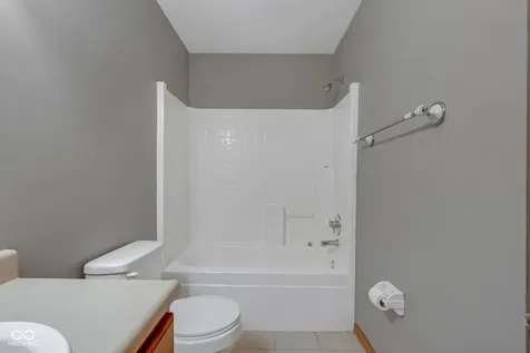 6318 Pickwick Court Zionsville IN 46077
