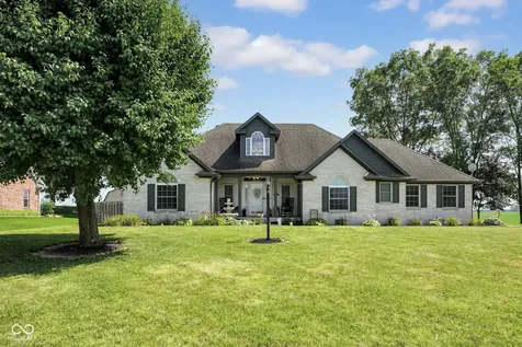 17 Erins Court Whiteland IN 46184