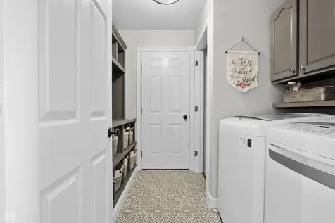 3984 Jonathan Ridge Drive Columbus IN 47201