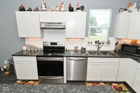 1313 Cartwell Court Danville IN 46122