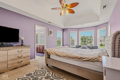 2448 Wyndham Place S Columbus IN 47203