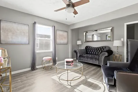 5305 E 19th Place Indianapolis IN 46218