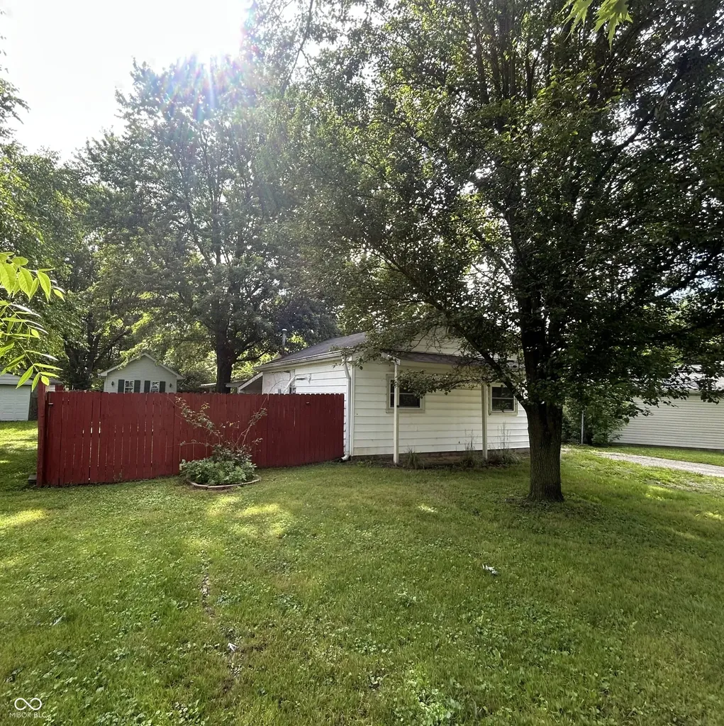 1237 S Leland Avenue Indianapolis IN 46203