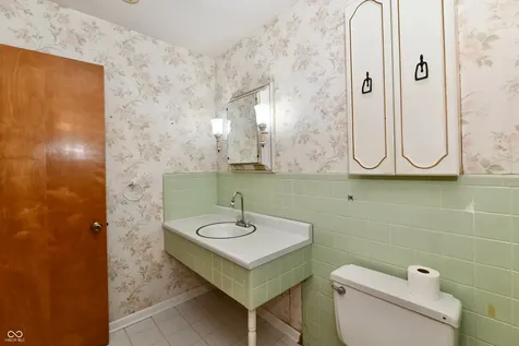 1132 N Gibson Avenue Indianapolis IN 46219