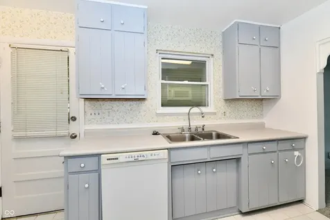1132 N Gibson Avenue Indianapolis IN 46219