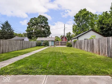 822 N Temple Avenue Indianapolis IN 46201