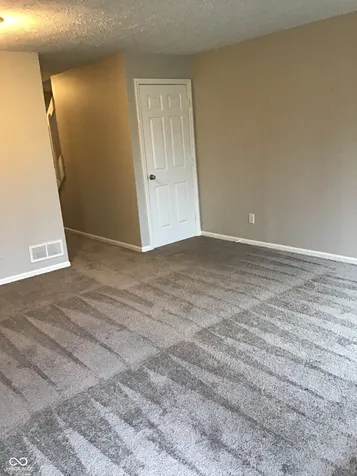 6062 Southbay Drive Indianapolis IN 46250