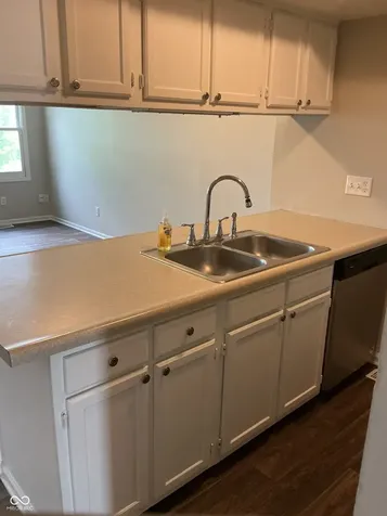6062 Southbay Drive Indianapolis IN 46250