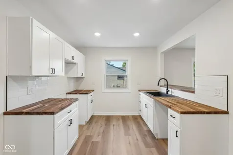 7618 Mary Lane Indianapolis IN 46217