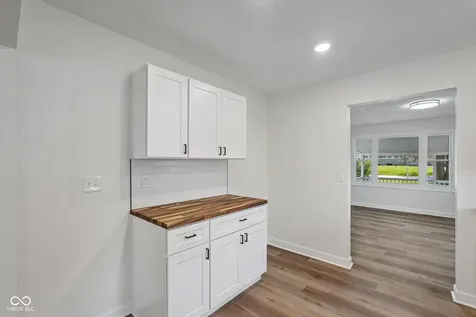 7618 Mary Lane Indianapolis IN 46217