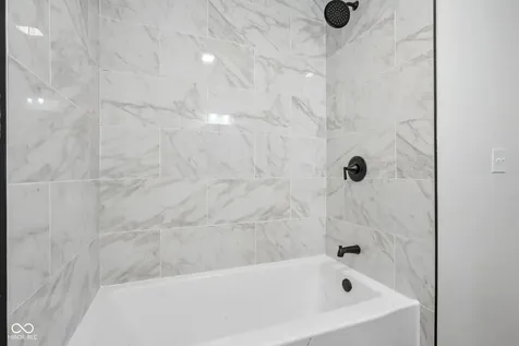 7618 Mary Lane Indianapolis IN 46217