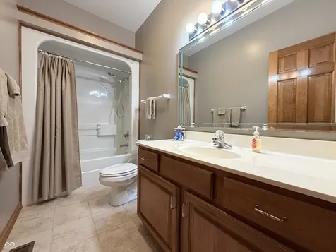 6067 Terra Lane Mccordsville IN 46055