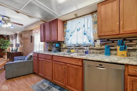 4556 Kingsboro Drive Indianapolis IN 46235
