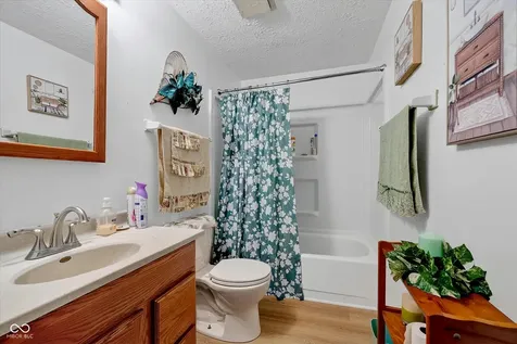 4556 Kingsboro Drive Indianapolis IN 46235