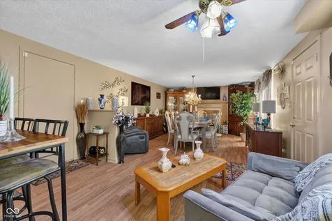 4556 Kingsboro Drive Indianapolis IN 46235