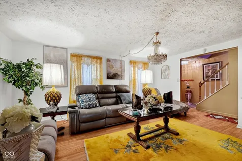 4556 Kingsboro Drive Indianapolis IN 46235