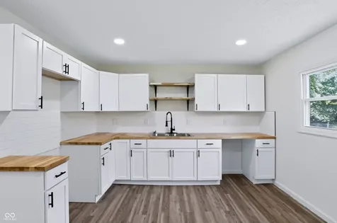 4047 Aspen Way Indianapolis IN 46226