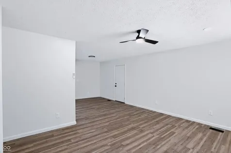 4047 Aspen Way Indianapolis IN 46226
