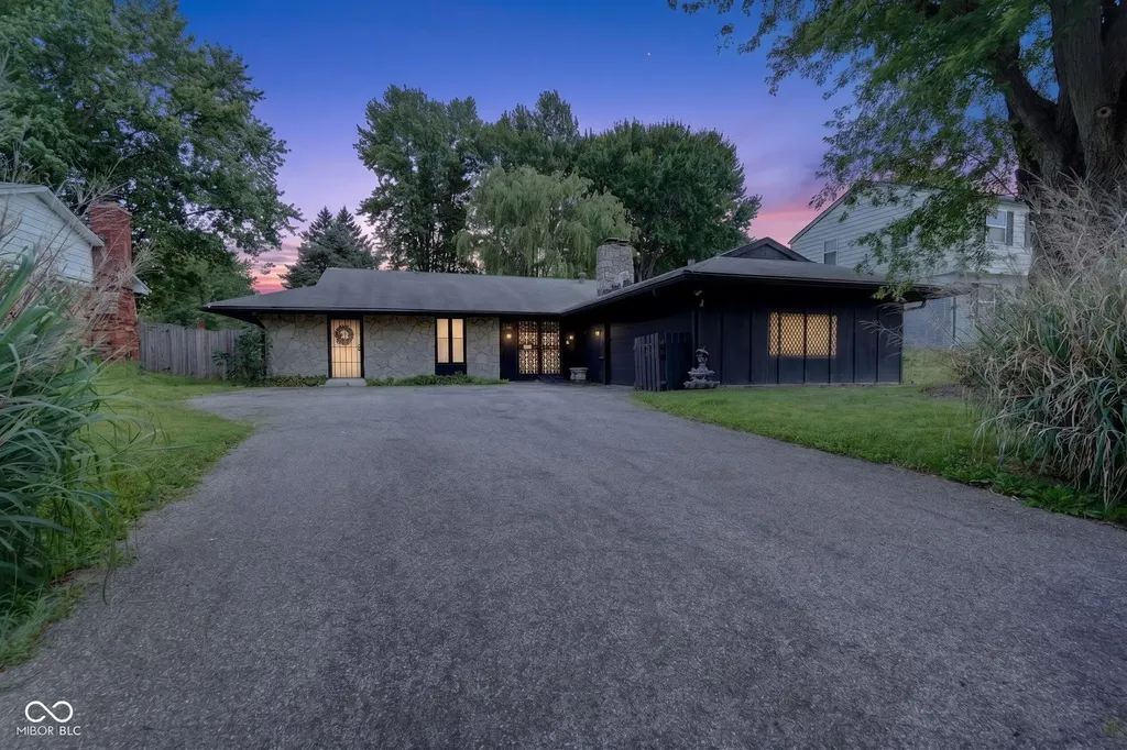 3225 Arbutus Drive Indianapolis IN 46224