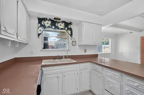 3225 Arbutus Drive Indianapolis IN 46224