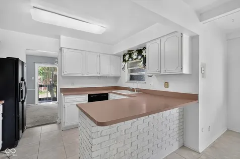 3225 Arbutus Drive Indianapolis IN 46224