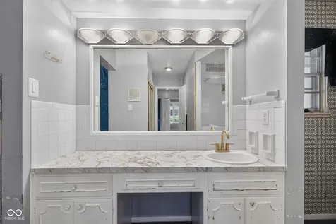 3225 Arbutus Drive Indianapolis IN 46224