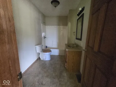 7930 N State Road 157 Worthington IN 47471