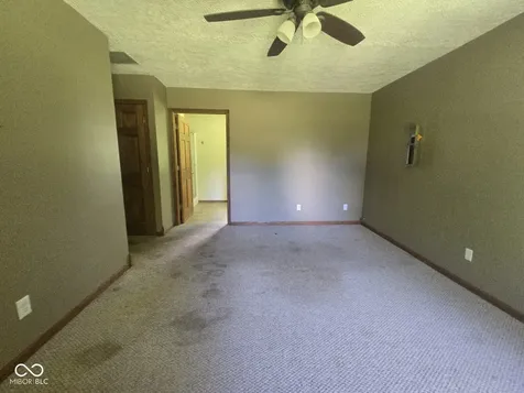 7930 N State Road 157 Worthington IN 47471